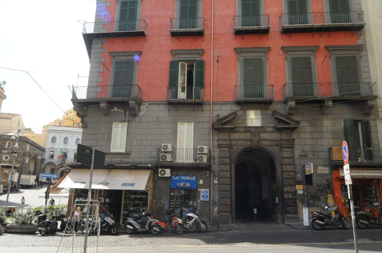 Bed and Breakfast A Casa Di Anna Nápoles Exterior foto